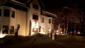 Отель Gasthof Pension Gaistal, Лёйташ